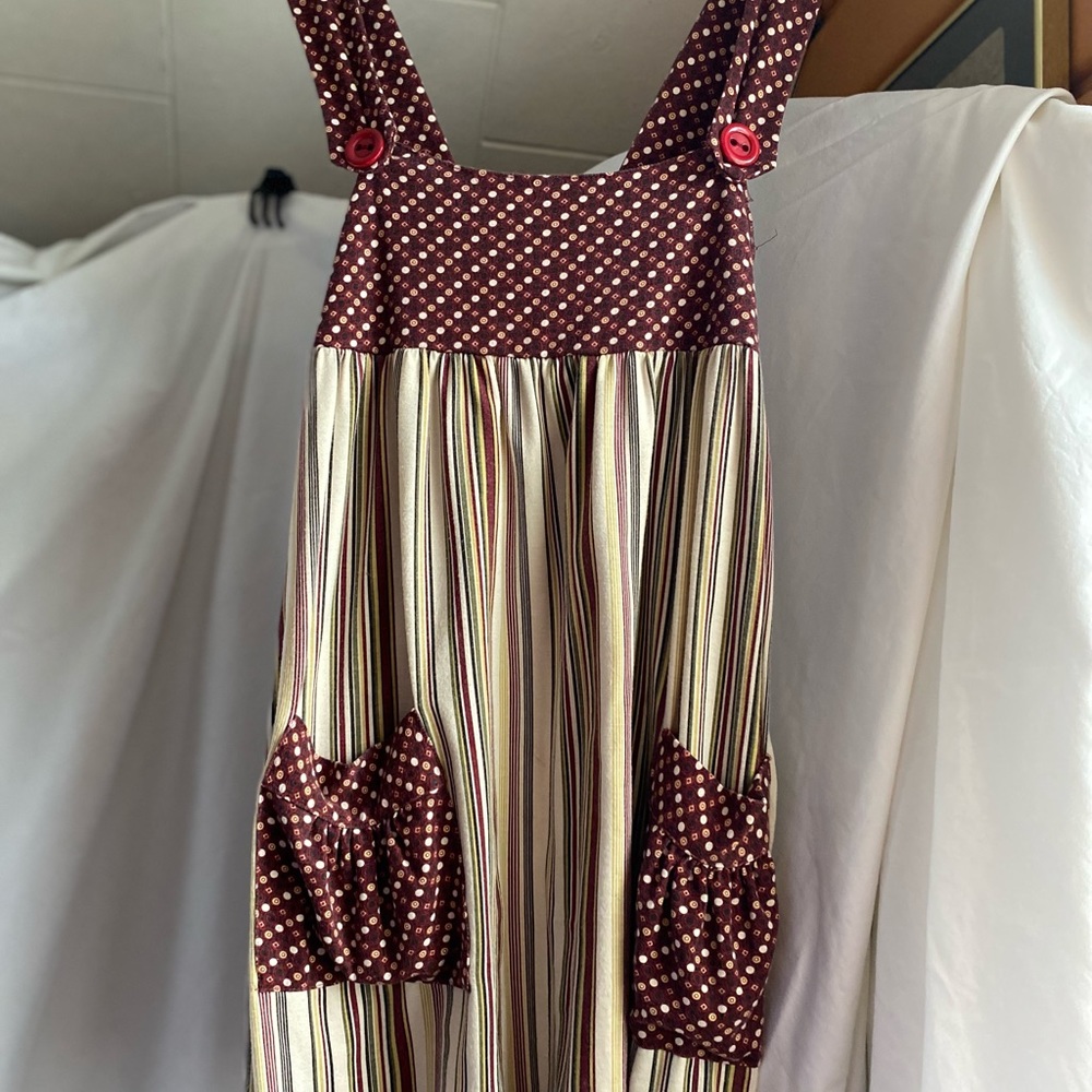 Super Cute Strapped Shirt/Dress with POCKETS - Vintage